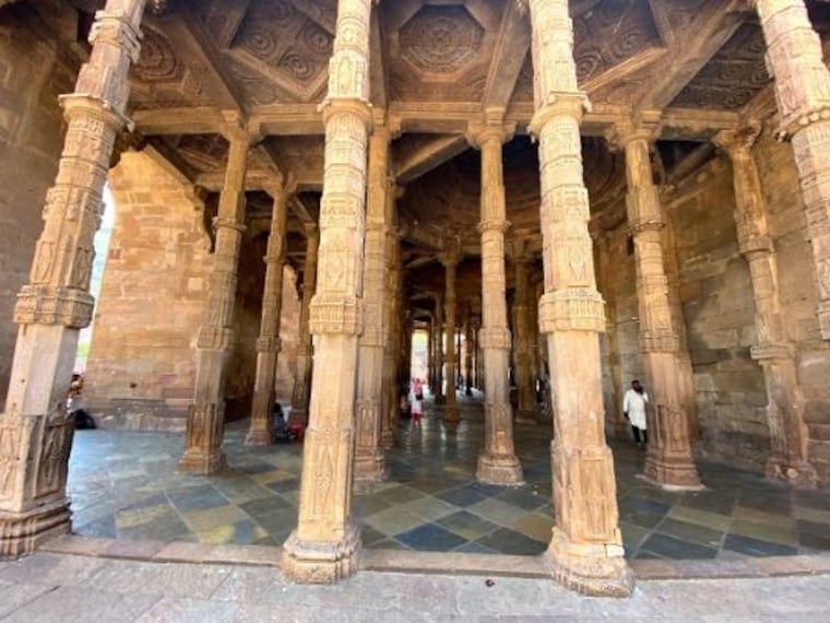 Adhai Din Ka Jhonpra-2